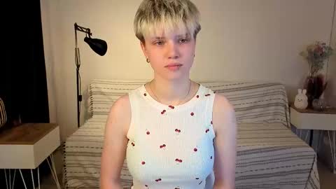 Sonya online show from November 2025 02:19:01 PM