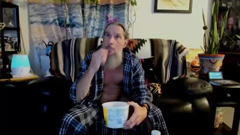 Snapshot of mindphuk chatting on March 2025 03:08:01 AM mindphuk online show from March 2025 03:08:01 AM