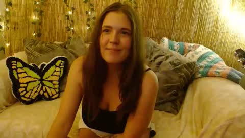 Mindy online show from October 2025 07:09:01 AM