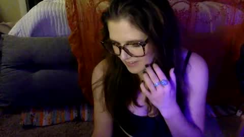 Snapshot of mindymounds chatting on June 2026 05:10:01 AM Mindy online show from June 2026 05:10:01 AM