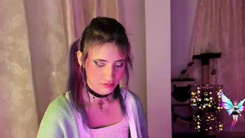 Snapshot of minefoxy2 chatting on December 2024 12:02:01 AM Amber online show from December 2024 12:02:01 AM