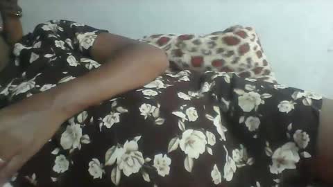 Snapshot of minie4tina chatting on March 2026 08:07:01 AM Minie4Tina online show from March 2026 08:07:01 AM