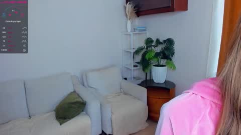 Snapshot of mintykisss chatting on February 2026 07:18:01 AM Linda online show from February 2026 07:18:01 AM