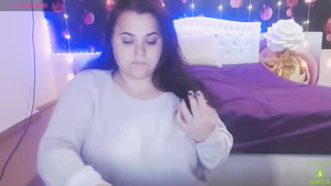 Snapshot of mira_cle_ chatting on October 2025 10:30:01 AM mira_cle_ online show from October 2025 10:30:01 AM