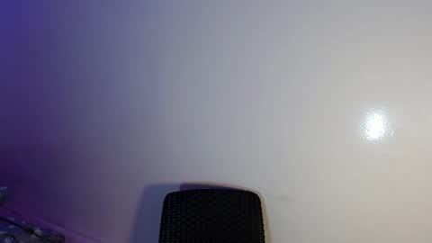 Snapshot of mira_luna222 chatting on February 2025 12:01:02 PM Mira Bella online show from February 2025 12:01:02 PM