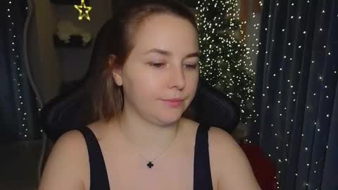 Snapshot of mira_mermayd chatting on December 2025 08:07:02 AM Mira online show from December 2025 08:07:02 AM