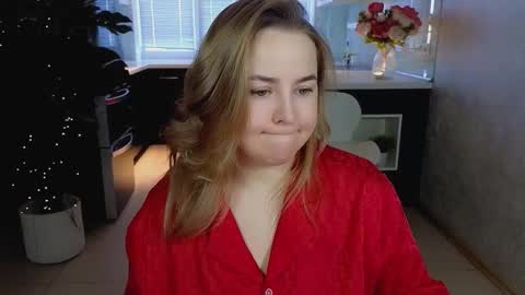 Snapshot of mira_mermayd chatting on February 2026 08:37:01 AM Mira online show from February 2026 08:37:01 AM