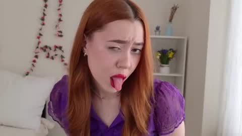 Snapshot of mirabella__flower chatting on June 2026 05:08:01 AM mirabella__flower online show from June 2026 05:08:01 AM