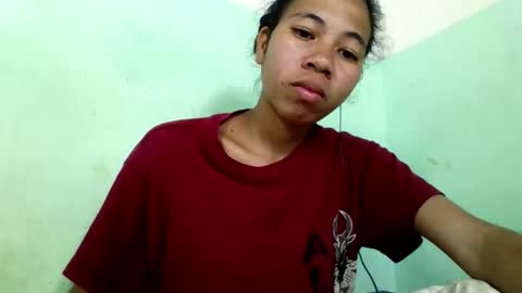 Snapshot of mirah881 chatting on December 2025 04:57:02 PM mirah881 online show from December 2025 04:57:02 PM