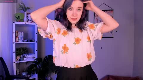 Snapshot of miraiakik chatting on May 2026 06:10:02 AM Miraii Akki online show from May 2026 06:10:02 AM