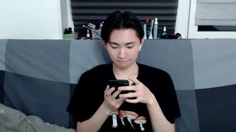              online show from January 2025 02:56:01 AM