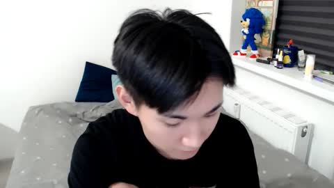              online show from November 2025 03:16:02 AM