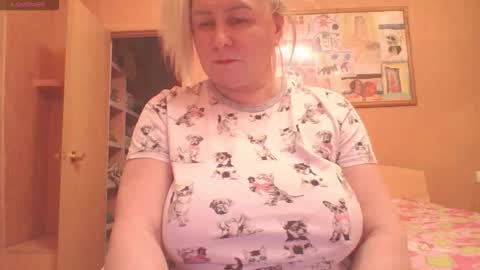 Snapshot of miranda_robinson chatting on February 2026 06:42:01 PM Miranda online show from February 2026 06:42:01 PM