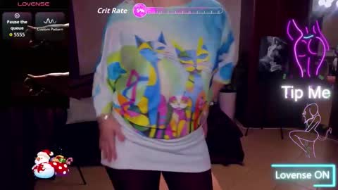 Snapshot of mirandadyson chatting on October 2025 06:39:01 PM MirandaDyson online show from October 2025 06:39:01 PM