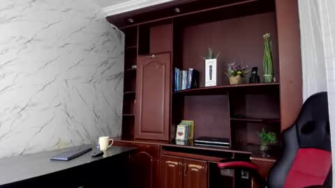 Miranda online show from October 2025 02:51:02 AM