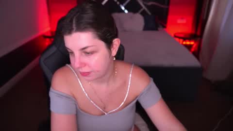 Miranda online show from October 2025 05:18:02 AM