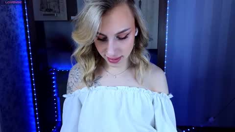 Snapshot of miraraid chatting on February 2025 01:03:02 AM miraraid online show from February 2025 01:03:02 AM