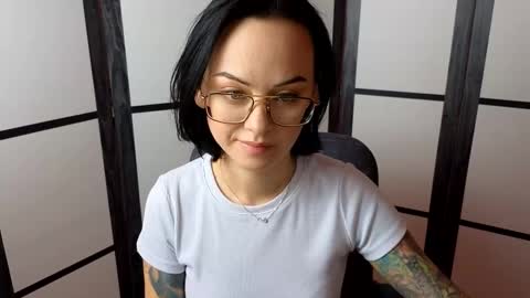 Mira online show from February 2025 10:31:01 AM