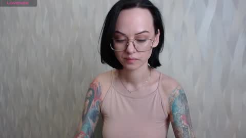 Mira online show from February 2025 06:22:01 PM