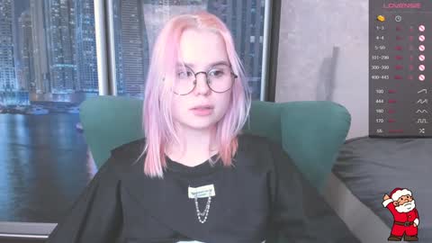 Kira online show from December 2024 03:46:02 PM