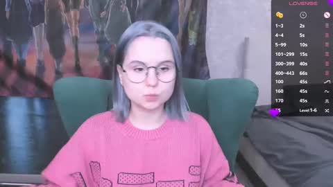 Kira online show from February 2025 06:00:02 PM