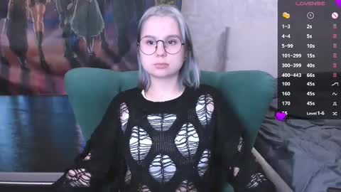 Kira online show from March 2025 01:04:02 AM