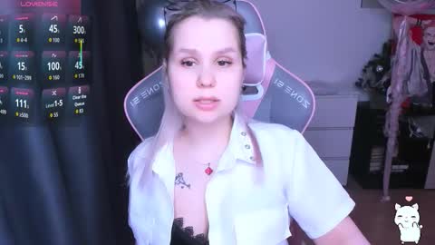 Kira online show from February 2026 08:12:02 PM