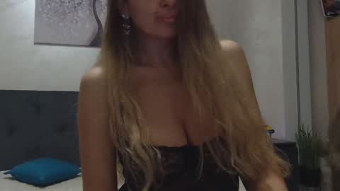 Snapshot of miriam04 chatting on December 2024 10:16:02 PM miriam04 online show from December 2024 10:16:02 PM