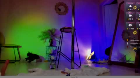 Miriam online show from March 2025 06:27:01 AM