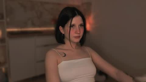 Snapshot of mirrameow chatting on June 2026 09:20:02 PM Mira online show from June 2026 09:20:02 PM