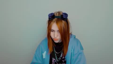 misaki_chan_ online show from October 2025 09:14:02 PM