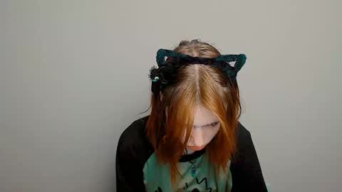 misaki_chan_ online show from October 2025 10:55:01 PM