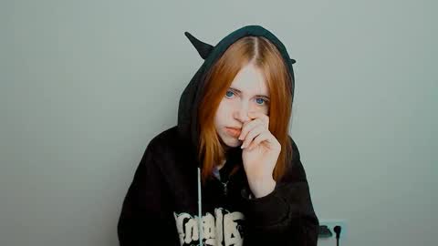 misaki_chan_ online show from November 2025 10:31:02 PM