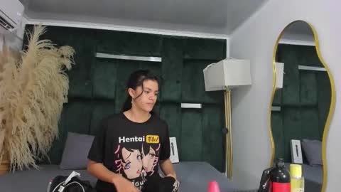 Snapshot of misaki_kai chatting on November 2025 05:28:02 AM Misaki Kai online show from November 2025 05:28:02 AM