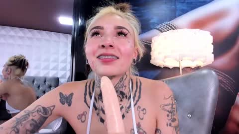 miss___angel online show from February 2025 09:11:02 PM