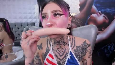 miss___angel online show from October 2025 06:17:02 PM