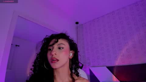 Charlotte online show from November 2025 03:50:01 AM