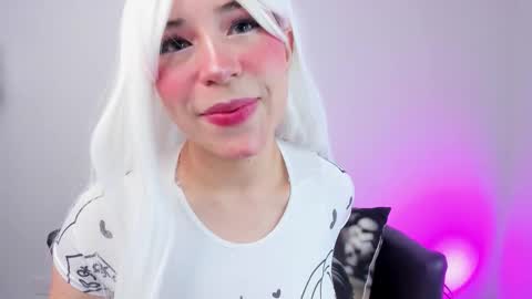 Daphne online show from October 2025 06:13:02 PM