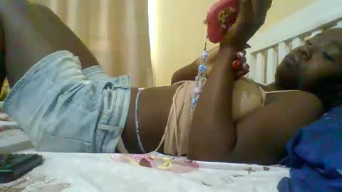 Snapshot of miss_atitude chatting on September 2025 05:53:02 AM miss_atitude online show from September 2025 05:53:02 AM