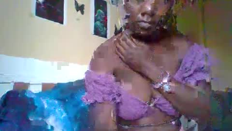 Snapshot of miss_atitude chatting on October 2025 05:49:01 AM miss_atitude online show from October 2025 05:49:01 AM