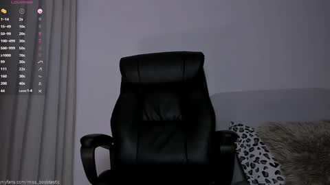 Snapshot of miss_boobtastic chatting on February 2025 05:11:02 PM Ivy online show from February 2025 05:11:02 PM