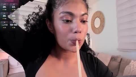 CANDELA CASTRO  online show from December 2025 06:15:01 PM