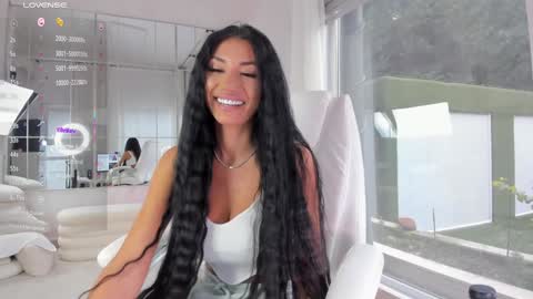 miss_diamond__ online show from November 2025 08:04:01 AM