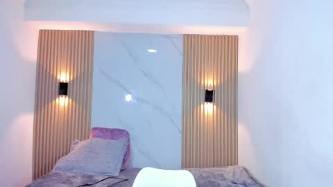 miss_emilystar online show from May 2026 07:40:02 PM