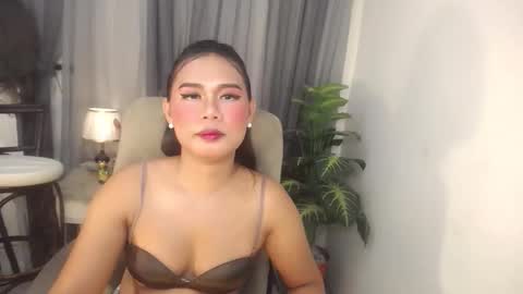 miss_fhakarat online show from October 2025 12:20:01 AM