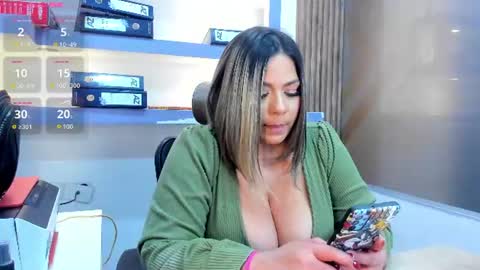 Snapshot of miss_horney chatting on August 2026 10:46:02 PM miss_horney online show from August 2026 10:46:02 PM
