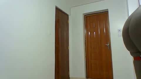 kiki online show from November 2025 11:39:02 PM