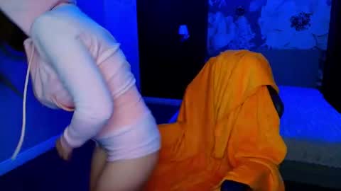 Snapshot of miss_kiten chatting on July 2026 09:22:01 PM miss_kiten online show from July 2026 09:22:01 PM