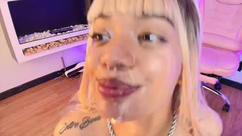 Miss koko online show from November 2025 10:51:01 PM