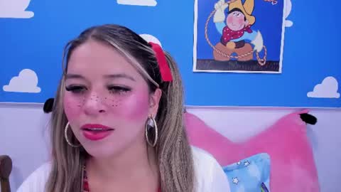 miss_lucyla online show from June 2026 11:02:02 AM